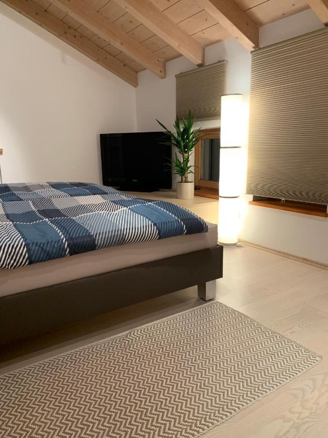 Assling Alpenblick Nahe Muenchen Mit Outdoor Whirlpool - 21 Min Von Muenchen Mit Zug מראה חיצוני תמונה